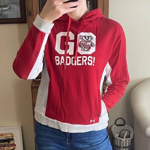 Under Armour Wisconsin Badgers hoodie sweatshirt size medium - Picture 2 of 6